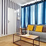 Appartement Contemporain Et Cosy - 4P La Villette