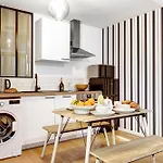 Appartement Contemporain Et Cosy - 4P La Villette